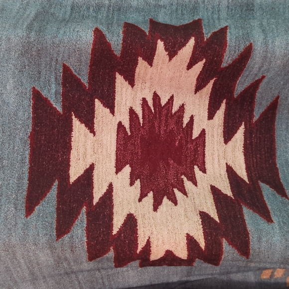 Southwestern Aztec top - Picture 2 of 3